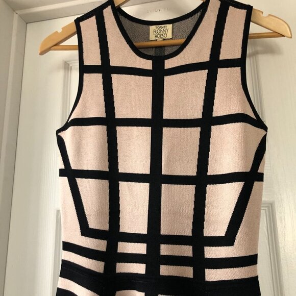 Torn by Ronny Kobo Geo Print Black Cream Dress size S - Picture 3 of 11